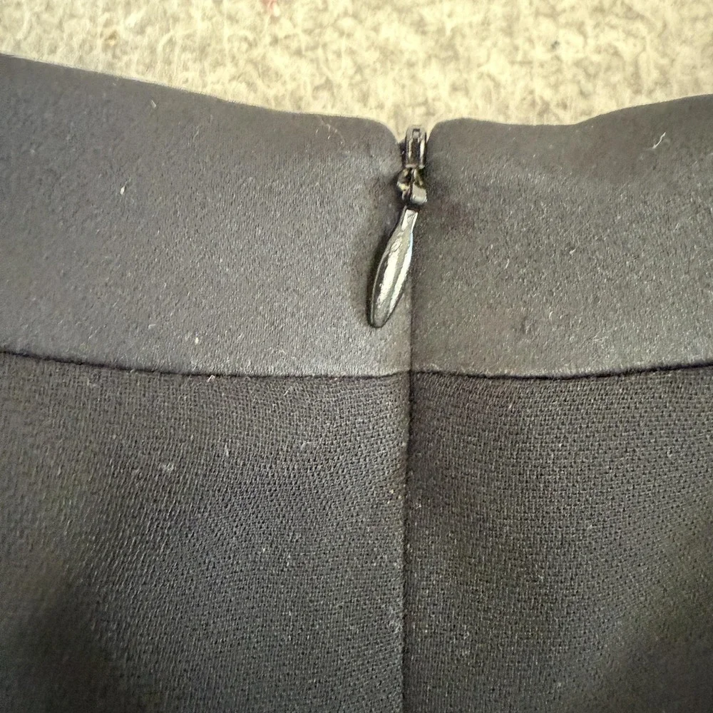 Shani Dress Womens 8 Black Long Sleeve Satin Trim Lined Bow Knee Length Made USA - Picture 8 of 8